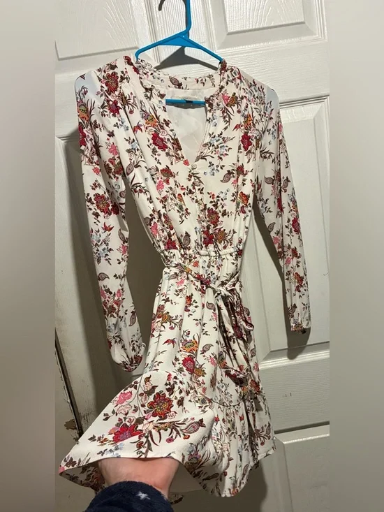 Loft Women’s Beautiful Long Sleeve Floral Dress in Great Condition Size XXSP $15 - Picture 2 of 8